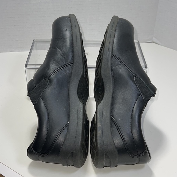 RED Wings style # 2333 Black Leather steel toe skip resistant shoe size 7.5 - Picture 8 of 16